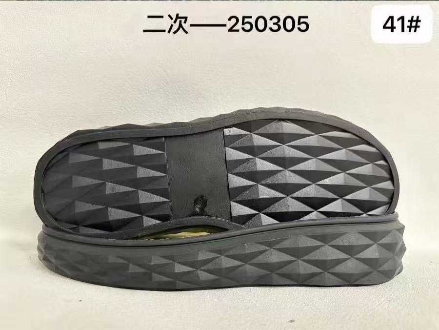 New Arrival Shoes Outsoles TPU, EVA,TPR,MD, PHYLON, E-TPU,Rubber, Board Kid Outdoor Soccer Sole Outsole