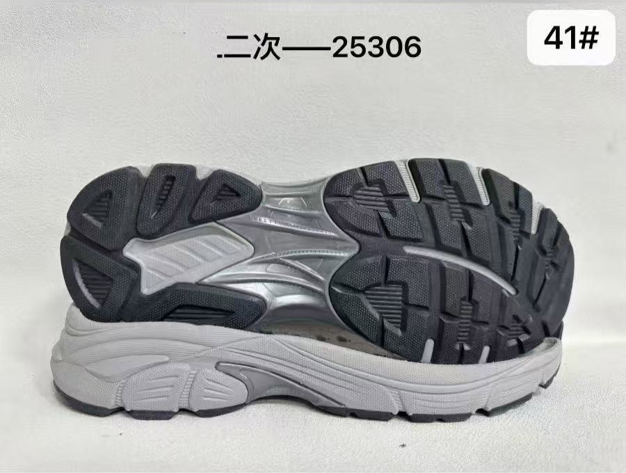 New Arrival Shoes Outsoles TPU, EVA,TPR,MD, PHYLON, E-TPU,Rubber, Board Kid Outdoor Soccer Sole Outsole