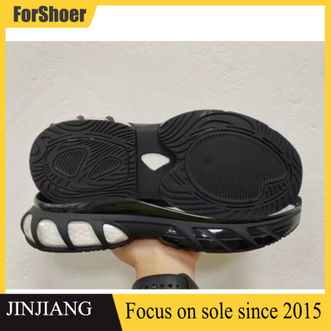 Hot Sale Manufacturer New Lightweight Running Outdoor Sneaker Sole ETPU Sole