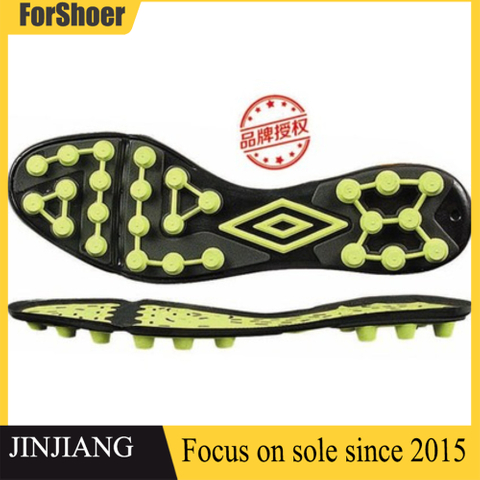 Men′s Soccer Long Spikes Outdoor Non-Slip Football Professional Training Sole